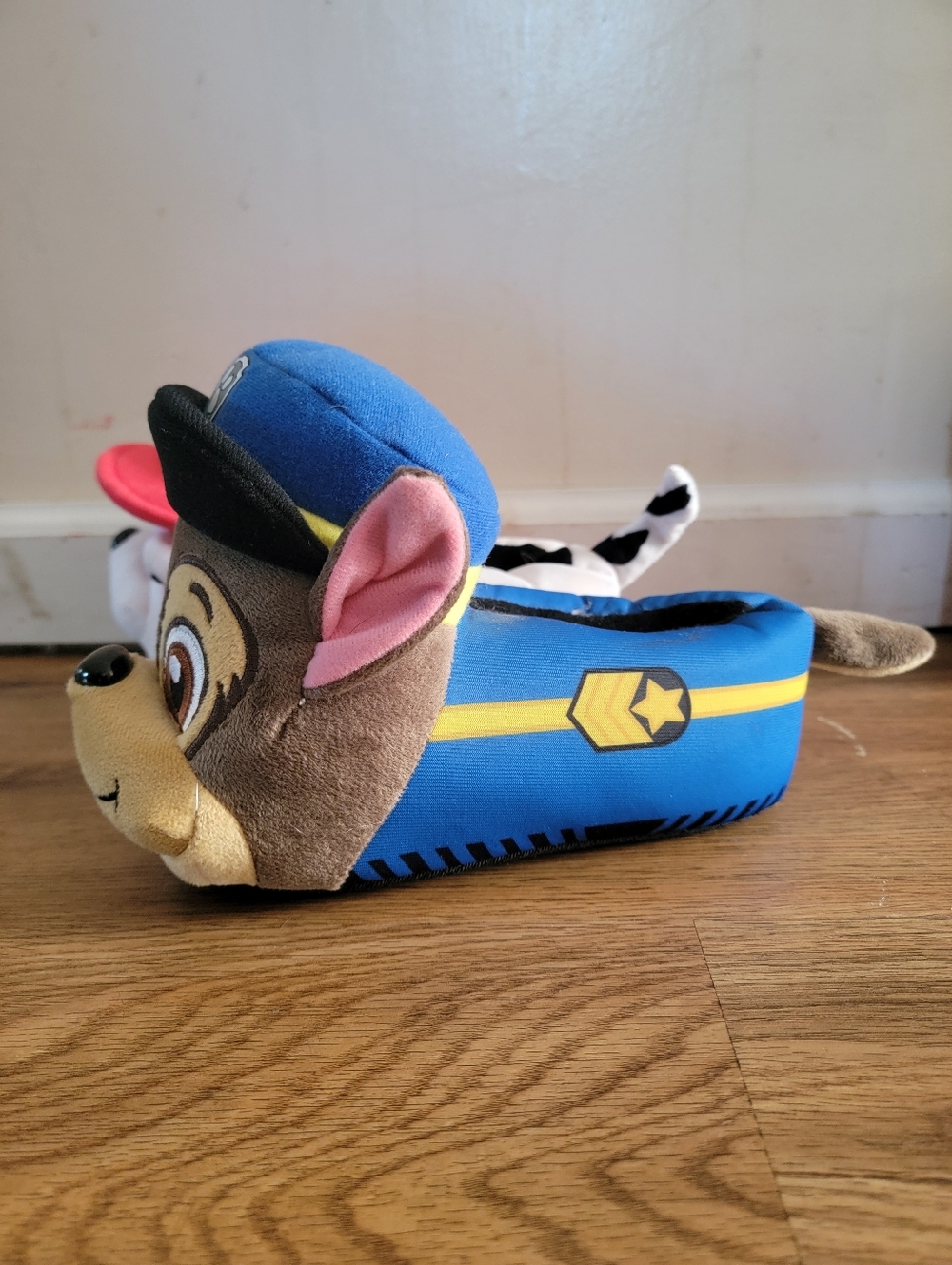 Paw Patrol Slippers Size 13/1 - Picture 3 of 5